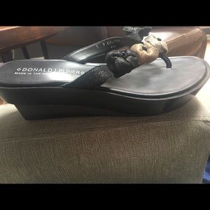Donald J Pliner Calido platform thong sandal